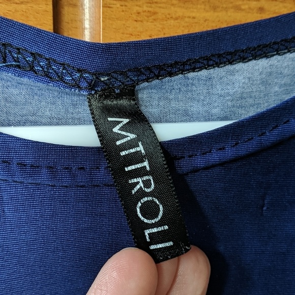 Navy floral tunic - Picture 2 of 2